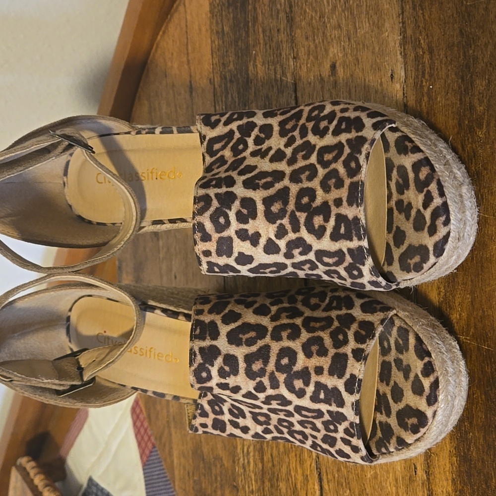 Cityclassified Leopard and Black Sandals